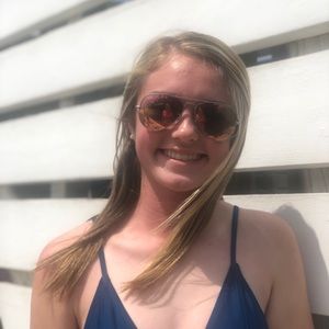 Meet your Posher, Ali